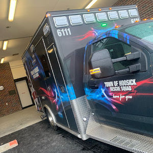 Meet your Posher, Zachary